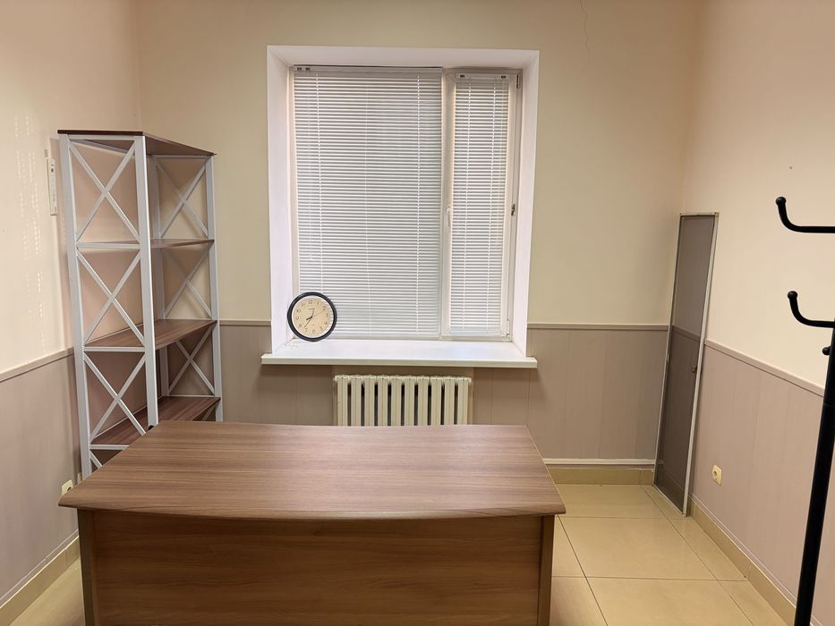 Стол письменный для кабинета