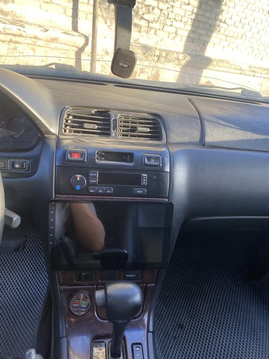 Ниссан Максима 1996г