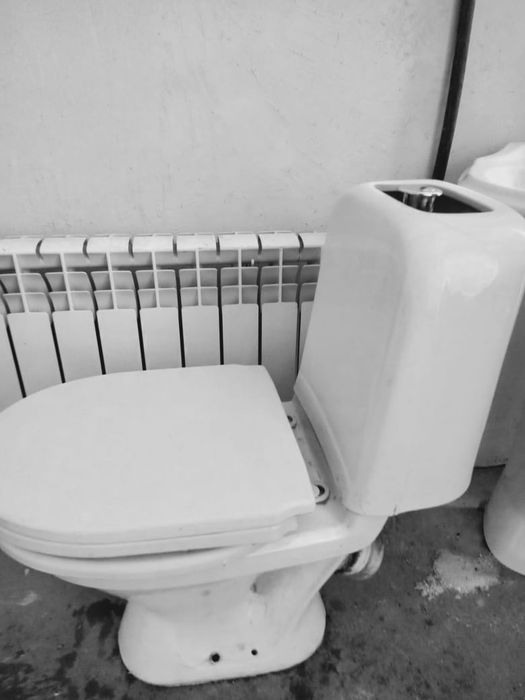 Раковина и унитаз