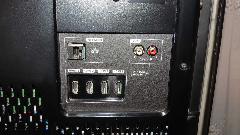 Телевизор Philips 37pfl9604h12