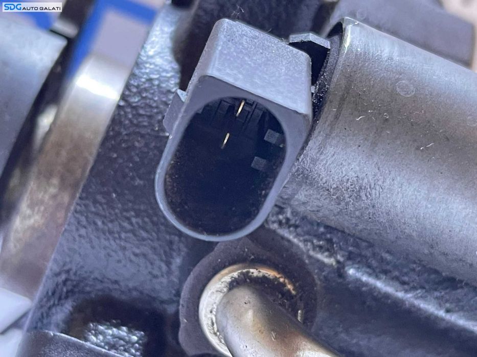 Pompa Inalta Presiune cu Senzor Regulator Audi A1 1.6 TDI CAY CAYB 2011 - 2015 Cod 03L130755AJ