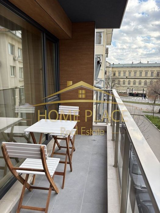 Дава се под наем Тристаен апартамент в Варна, Център - 95 кв.м за 1224 € - Снимка #7