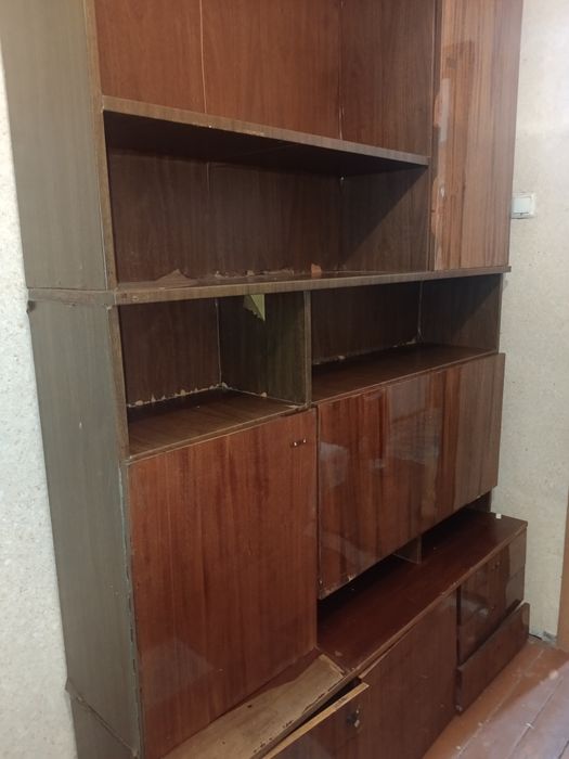 Шкаф старый. Даром