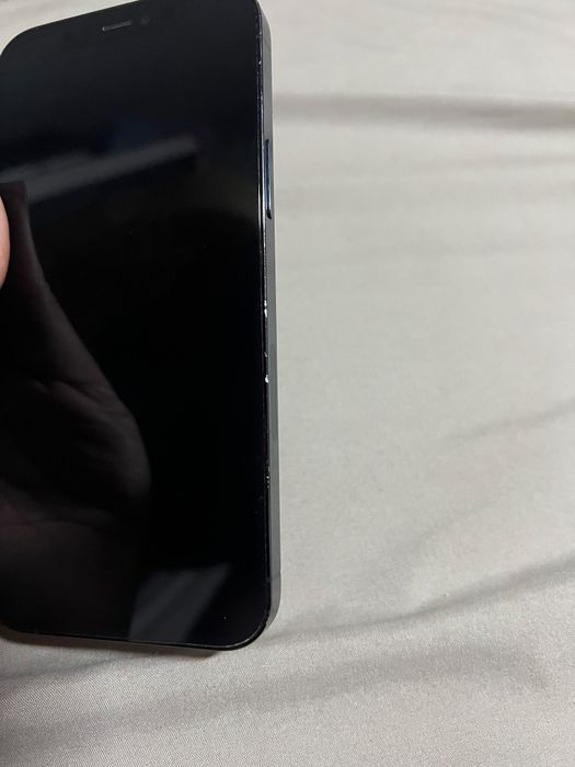 IPhone 12 pro 128gb не вскрывался