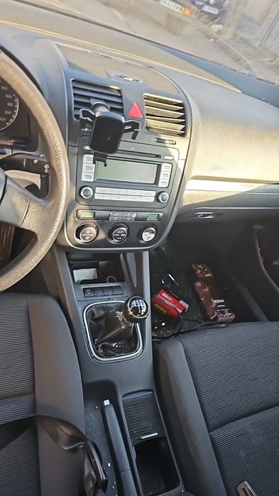 Piese Vw Golf 5 1.4 benzina motor cutie faruri uși