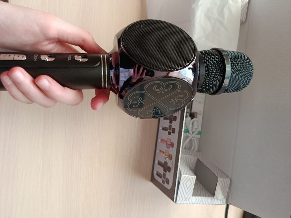 Продам микрофон новый