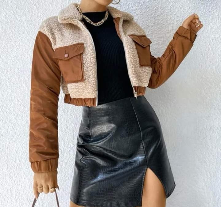 Дамско   късо яке