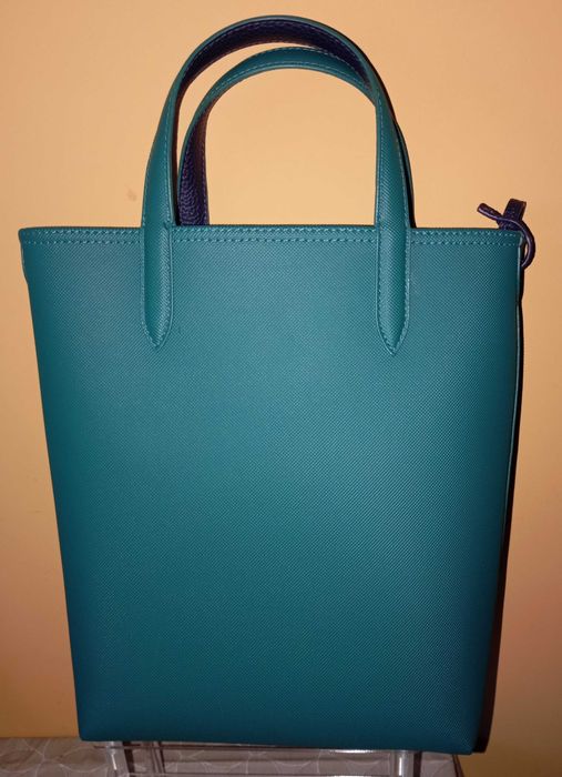 Чанта дамска Lacoste NF2991AA. Зелена.