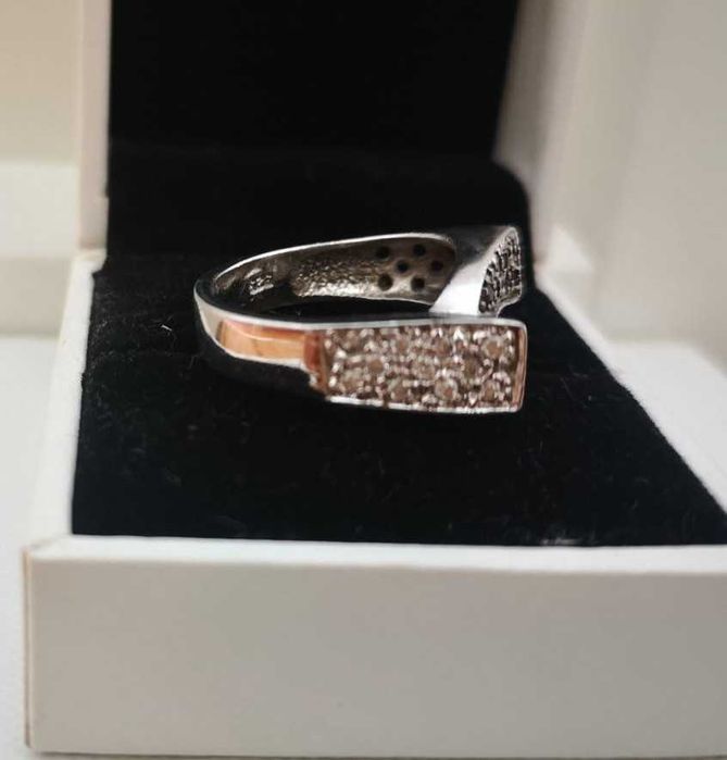 Сребърен пръстен с цирконий проба 925