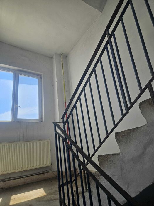 Inchiriere sau vanzare fabrica hala magazii depozitare 2600 mp si teren 4000 mp