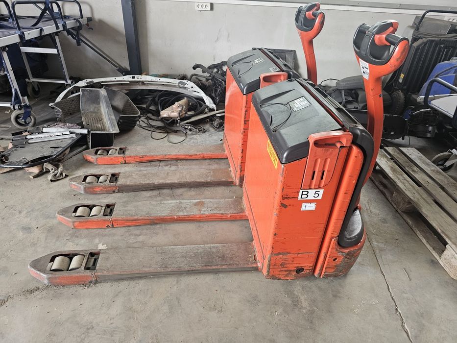 Transpaleta electrica Fenwick Linde T18 (Liza electrica 1.8 Tone)