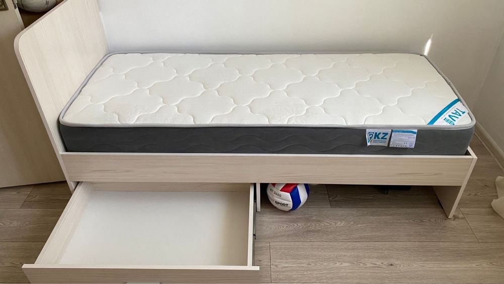 Продам детскую кровать