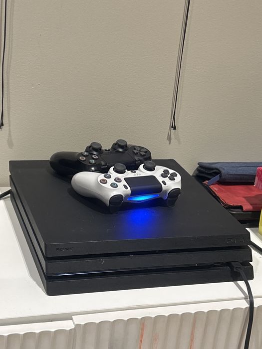 playstation 4 PRO С (ТОРГОМ)