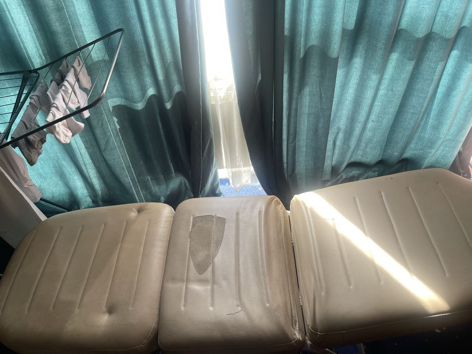 кушетка с стульчиком