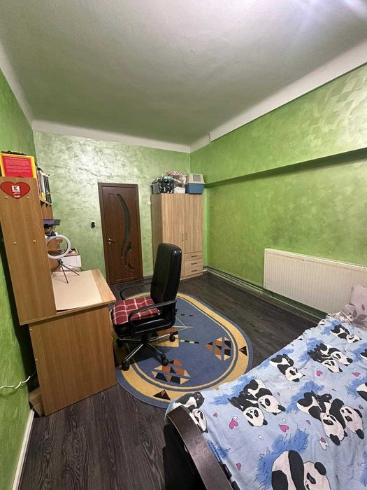 Vand apartament la casă in Sibiu
