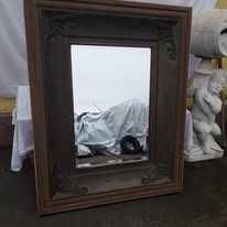 Oglinda cu sticla cristal in rama de lemn vintage