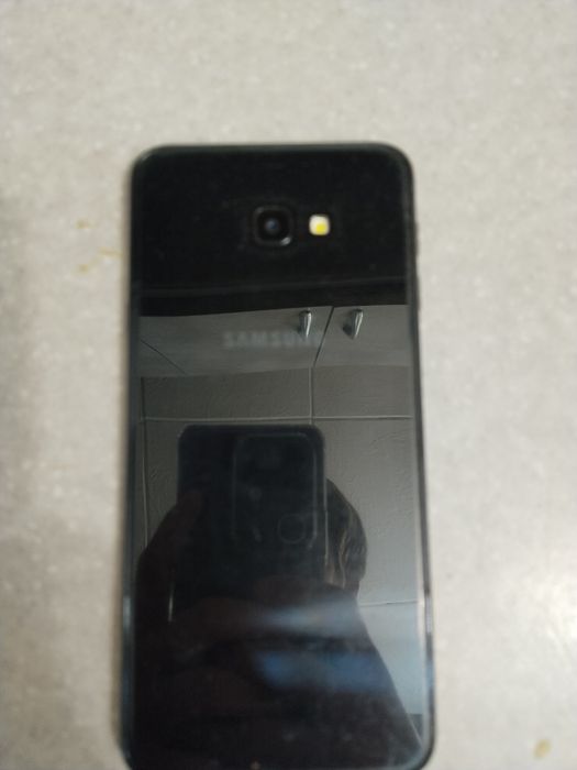 Samsung galaxy 4g plus