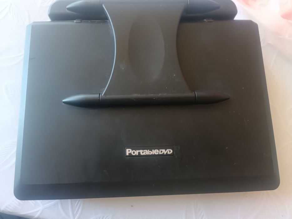 Portable DVD player TV tuner