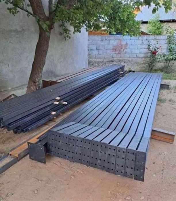 Vând hala metalica 10 m x20 m x5