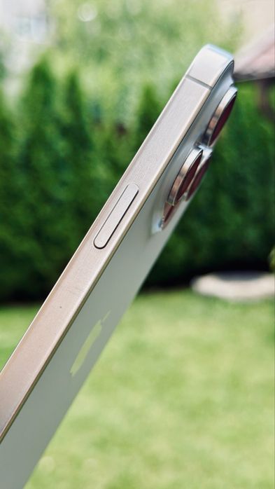 iPhone 15 Pro Max 256GB 87% Natural Titanium Neverlocked