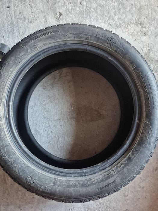 Anvelope Taurus 225/55/R17/98V