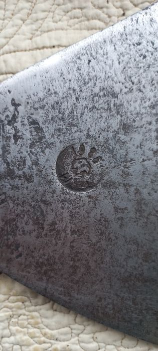 Продам Топор в отличном состоянии