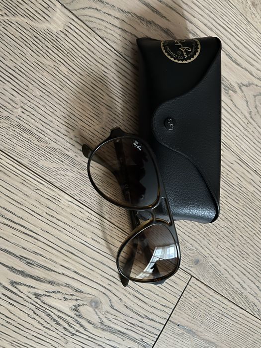 Очки RayBan с чехлом