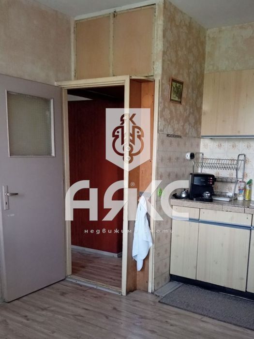 Продава се Тристаен апартамент в София, Илинден - 86 кв.м за 2384 €/кв.м - Снимка #3