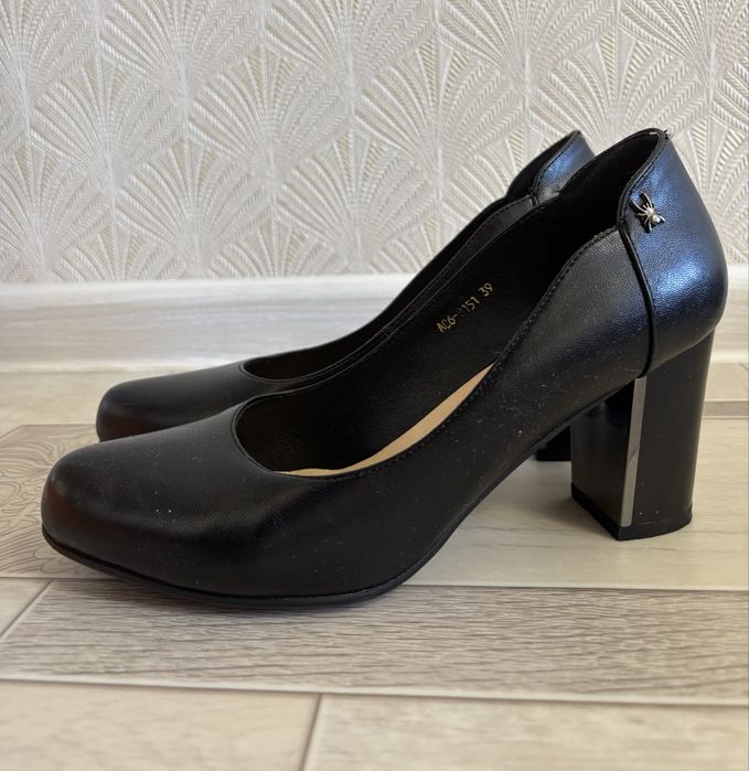 Продам туфли в хорошем состоянии