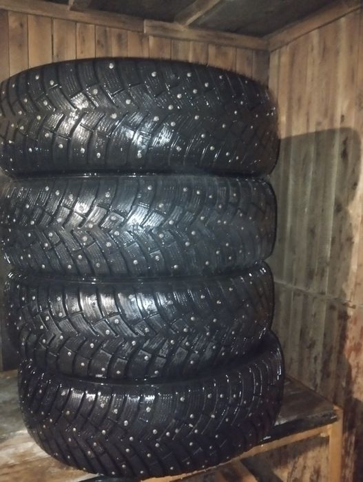 Продам зимние шины