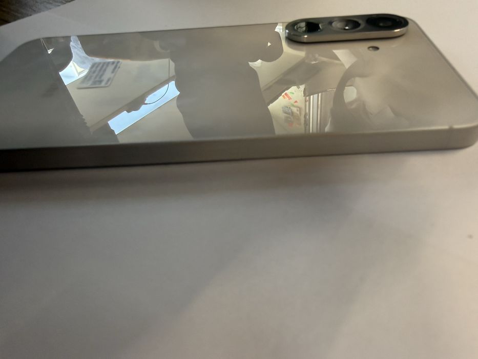 Samsung a56 128gb Перфектен!