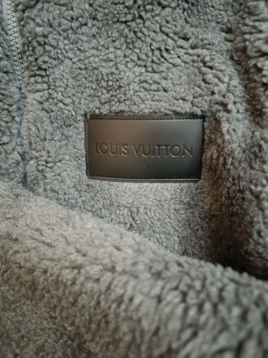 Louis Vuitton яке