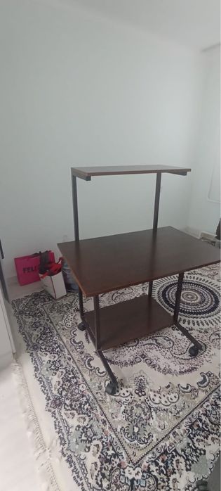 Стол компьютерный