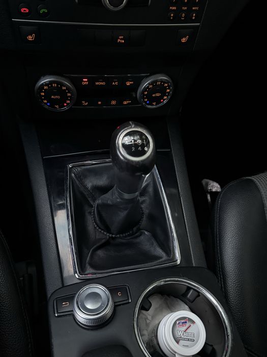 Vând Mercedes GLK  200 CDI