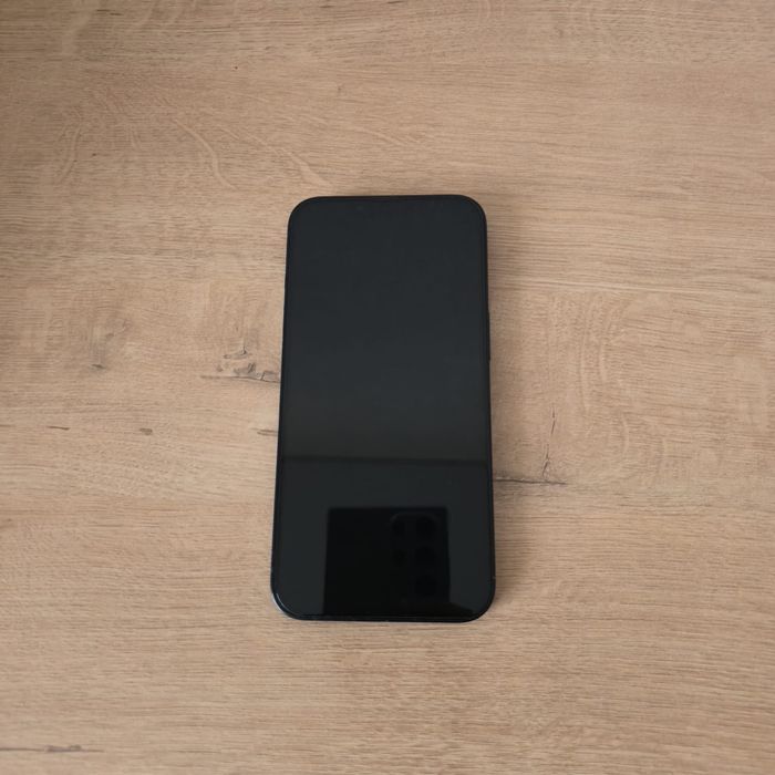 IPhone 13 есть обмен на наквадрик