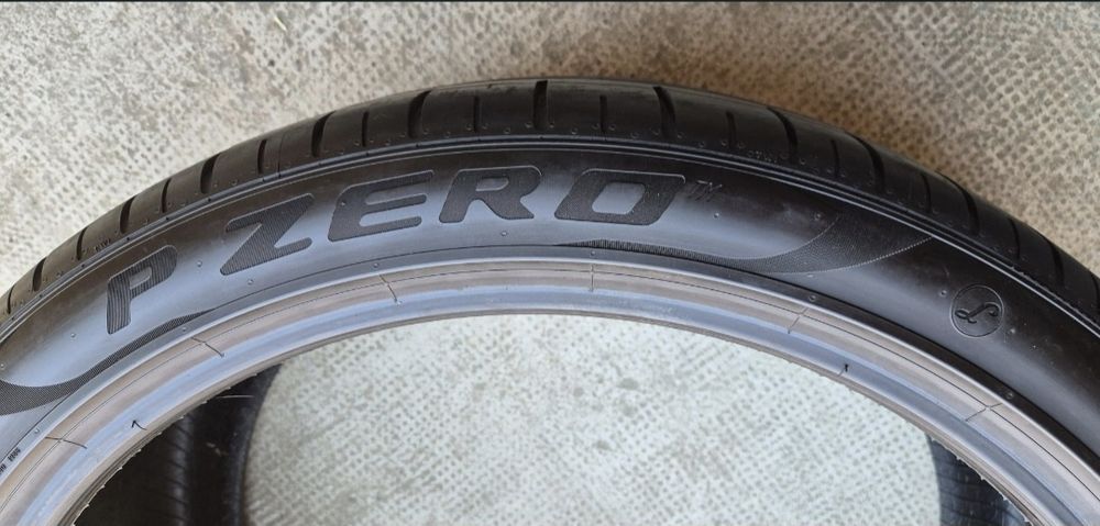 Set 2buc 325/30 R23 109Y XL Pirelli P Zero L vară