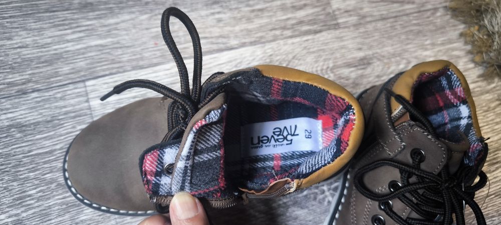 Ботинки коричневые. 29 р. Новые