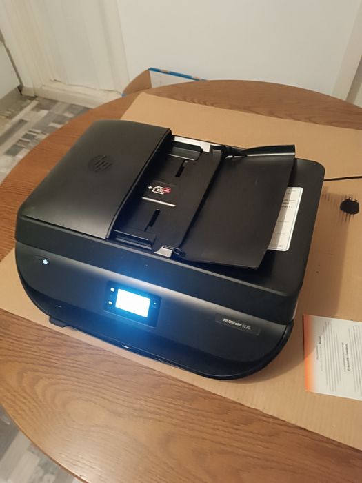 Imprimantă multifuncțională HP OfficeJet 5220, Wi‑Fi