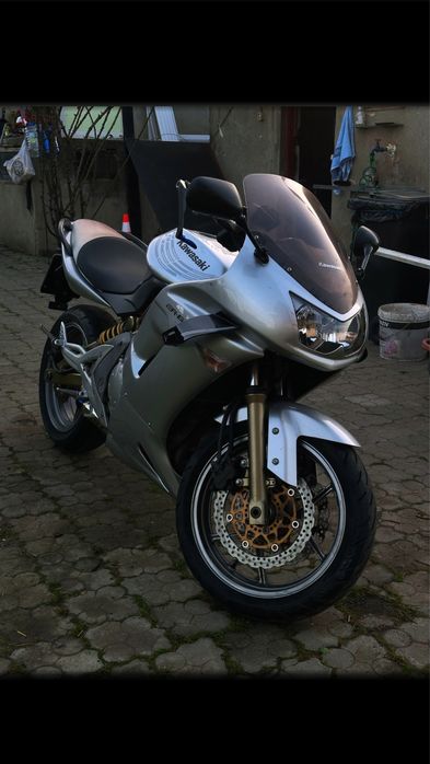 Kawasaki Er6f 2006