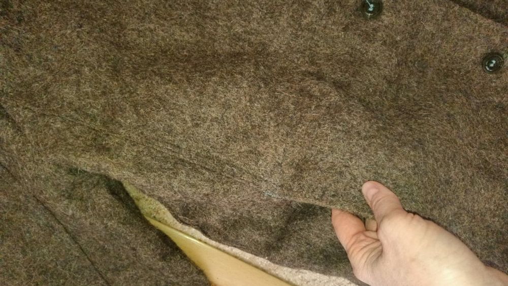 Спецодежда 2000 тенге разное фото