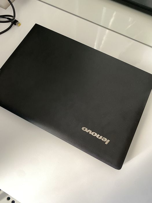 Продаю ноутбук Lenovo
