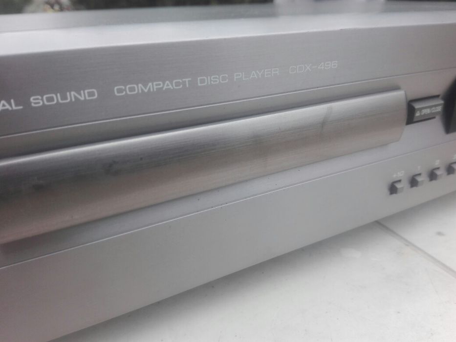 Jamaha cdx496  Компактен Диск Отлично състояние