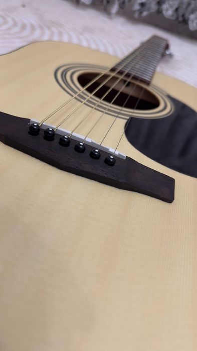 Профессиональный музыкальный инструмент. Гитара Cort