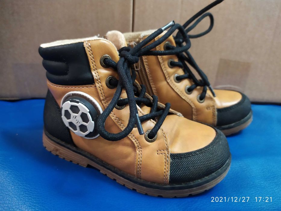 Ботинки на мальчика