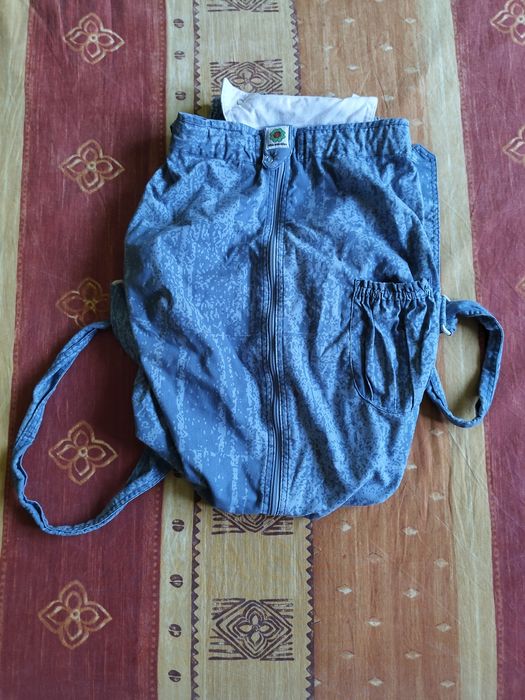 Раница за носене на бебе на Glückskäfer