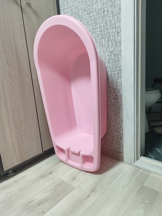 Продам все за 100 (для девочки) в идеальном состоянии