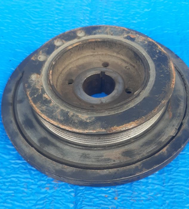 Шкив двигателя 2JZ-GE TAYOTA