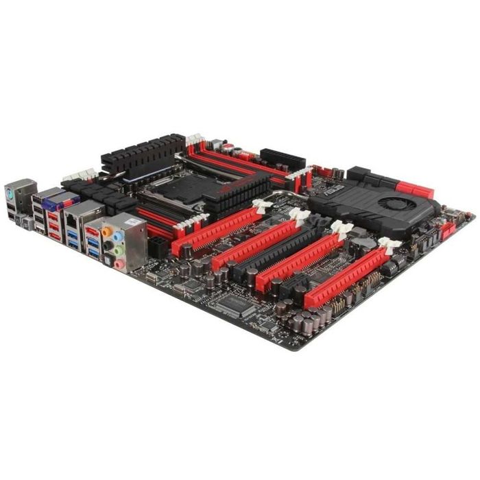 Дънна платка ASUS Rampage IV EXTREME X79 2011 DDR3 OVERCLOCK