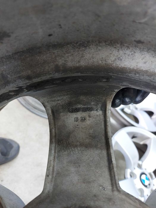 4бр.Алуминиеви джанти за BMW 17ки 5x120 8jx17 et20