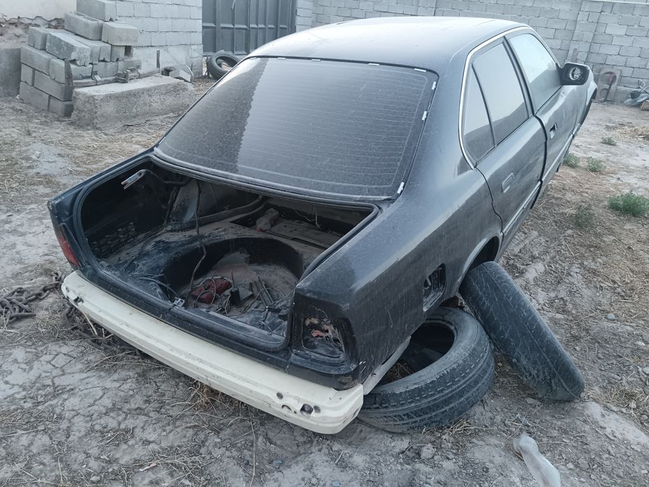 BMW E34 голый кузов